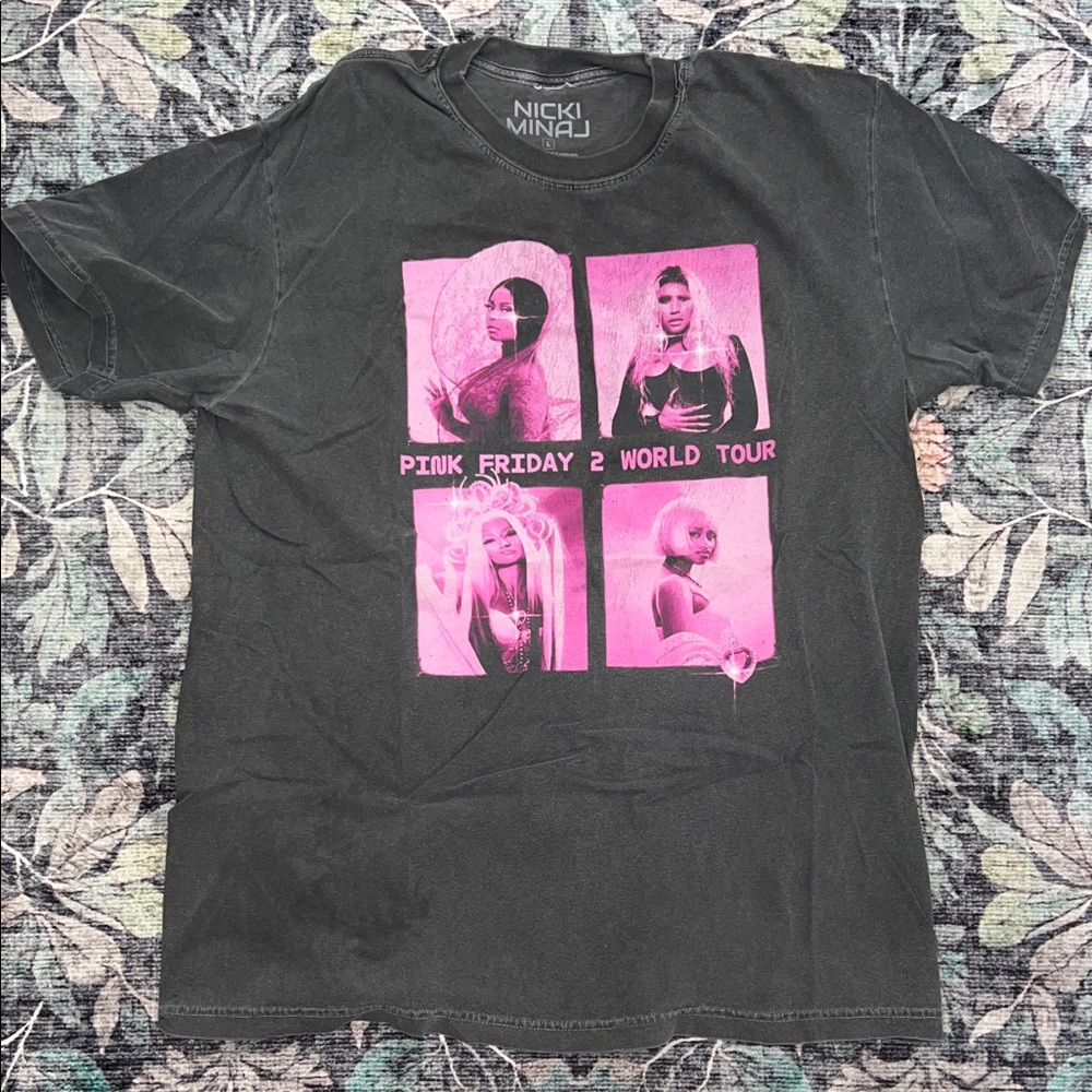 Nicki Minaj Official Pink Friday Tour 2024 Graphic Tee LARGE